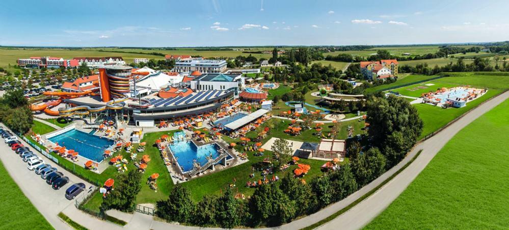 Pension Schloegl Lutzmannsburg Exterior foto